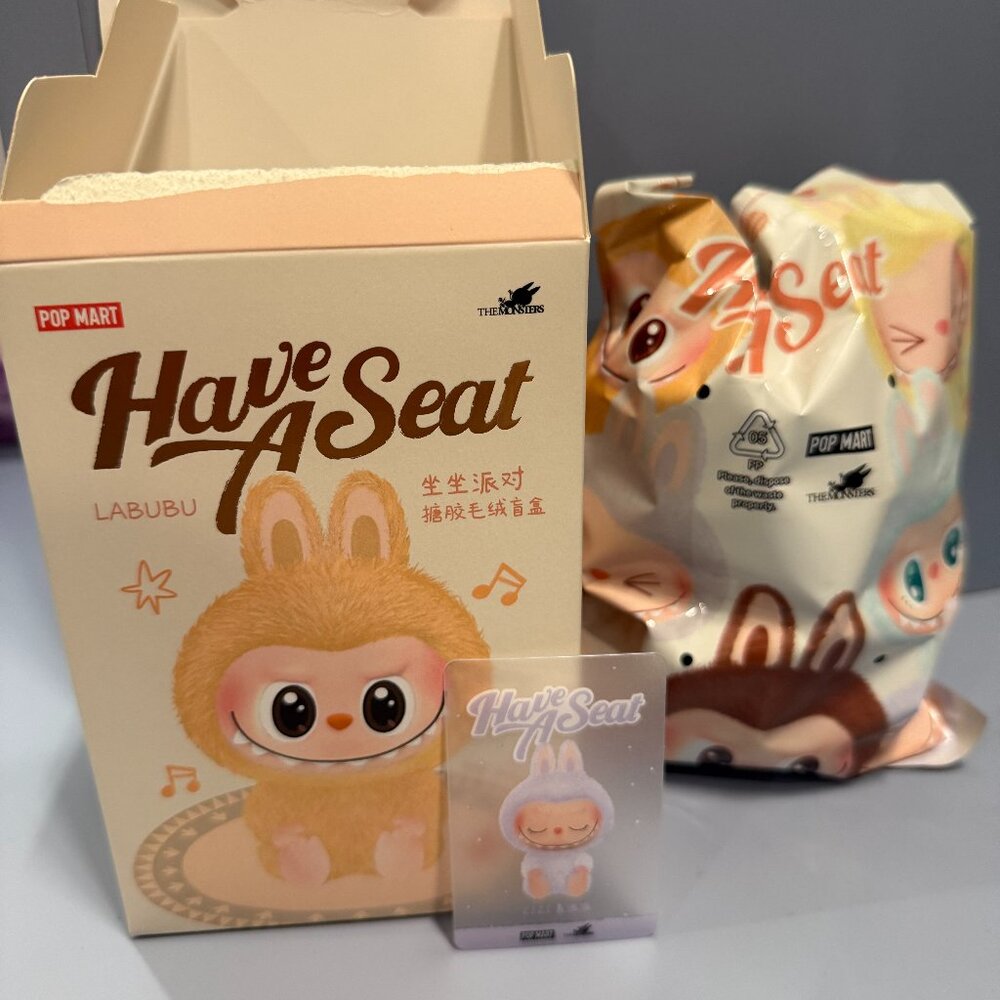 POP MART Labubu - Have a Seat – Zizi – 100% Authentic – Sealed Bag